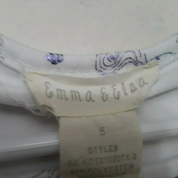 Charming White Long Sleeve Top with Animal Print - Picture 2 of 5